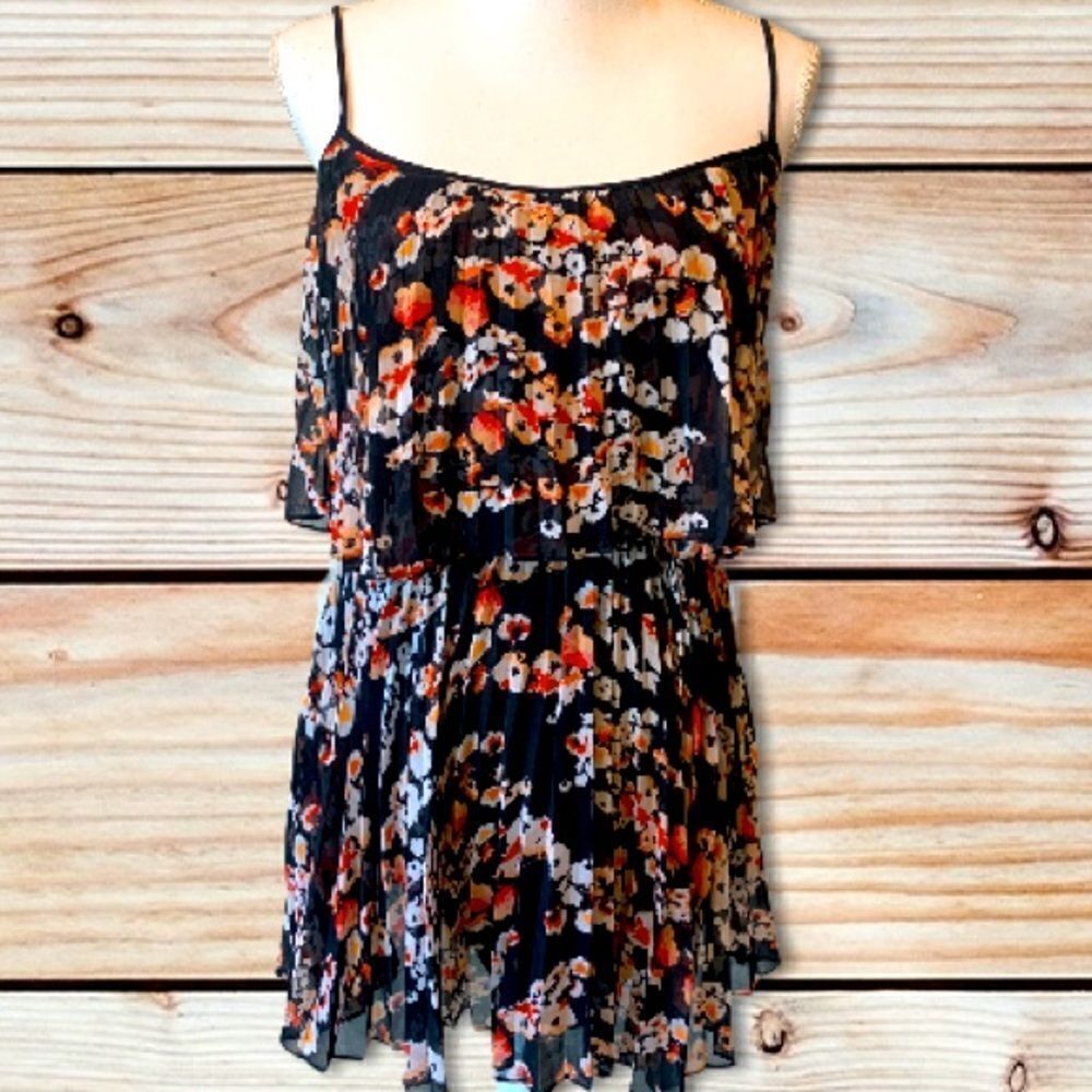Bebe Floral Print Pleated Mini Sundress